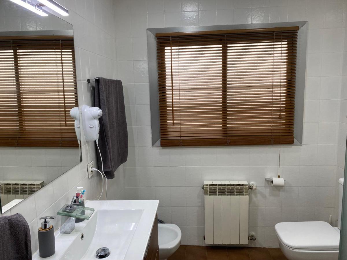 Piso Centrico Con Parking A 20Min De Barcelona Appartement Terrassa Buitenkant foto